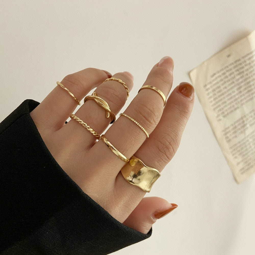 LATS Bohemian Gold Color Chain Rings Set for Women Fashion Boho Coin Snake Moon Star Rings Party 2022 Female Trend Jewelry Gifts