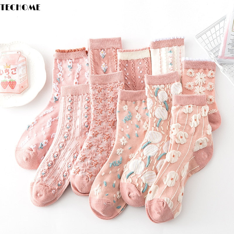 5Pairs/set 2021 3D Floral Socks Women's Socks Palace Retro Ladies Cotton Socks Embossed Pink Floral Combed Cotton Socks Kawaii